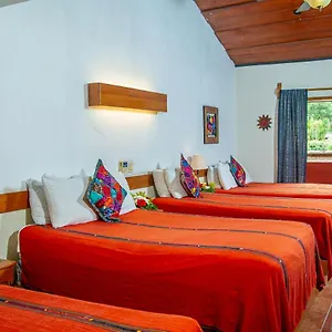 https://hotel-panchoy.guatemalaantiguahotels.com