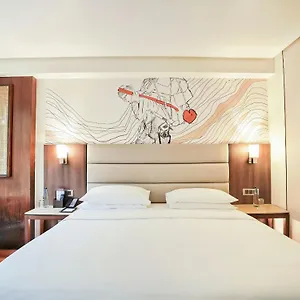 https://aura-inn.top-gurgaonhotels.com